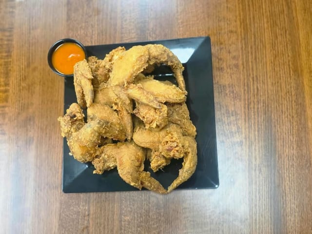 Honey Bomb Whole Wings (12pcs).
