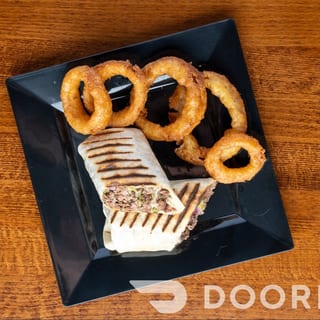 Smash Wrap With Onion Rings