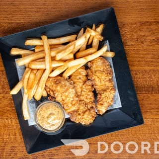 Chicken Tenders (3pcs) With Fries