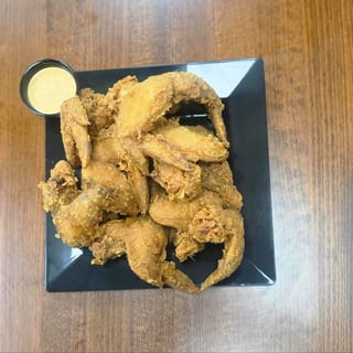 Lemon Pepper Crush Whole Wings (12pcs)