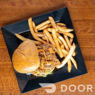 Crunch Boss Chicken With Fries