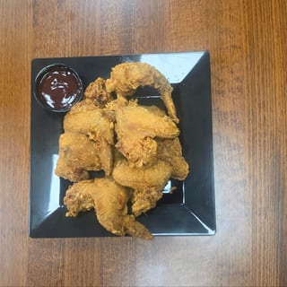 Smokehouse Whole Wings (8pcs)